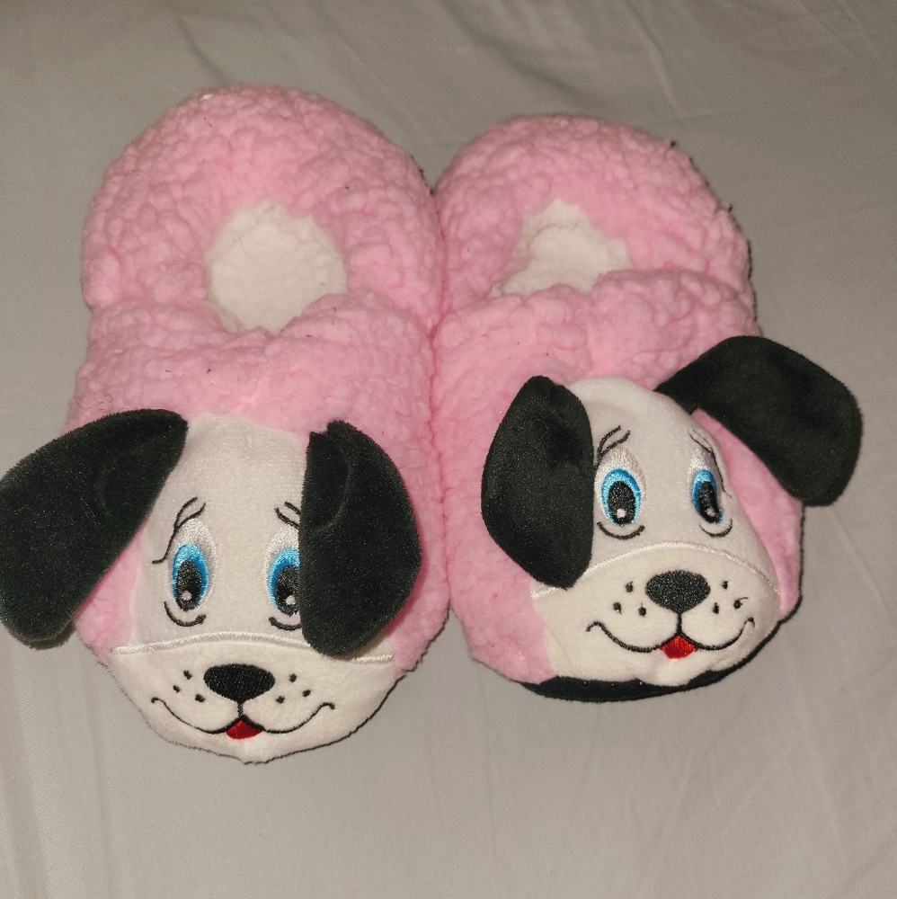 Doggo fuzzy slippers.
